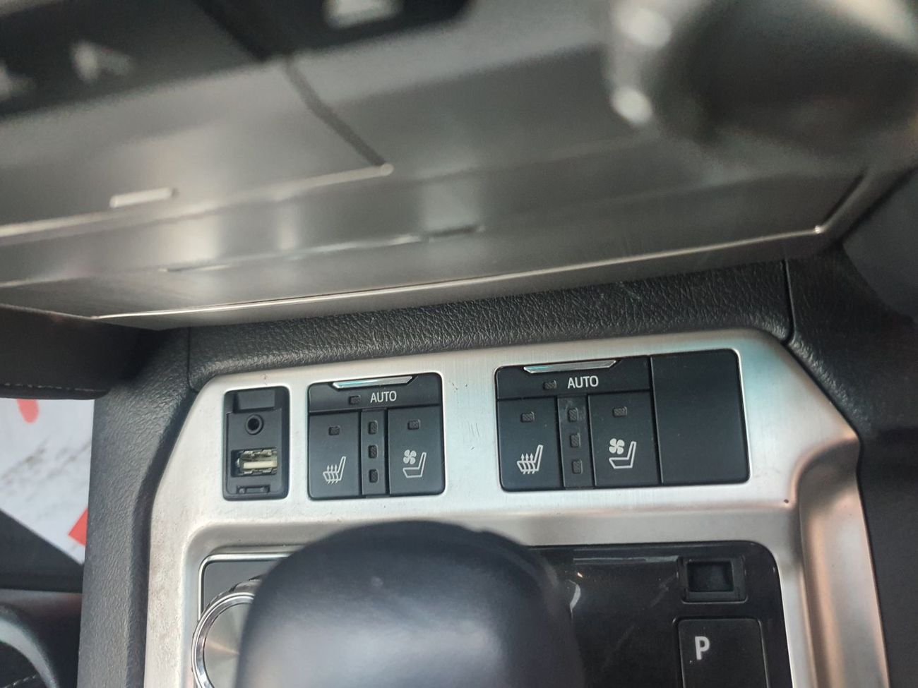 تويوتا لاند كروزر TOYOTA LAND CRUISER SAHARA RHD DIESEL FULL OPTION Modified 2024