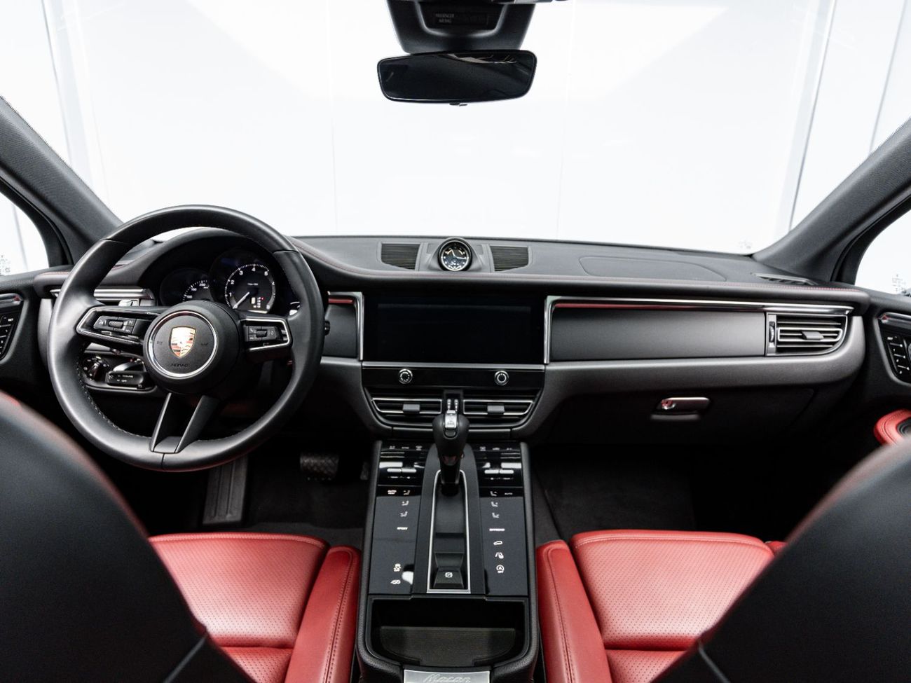 بورش ماكان The BEST Ramadan Offer in the UAE - Limited Time, March 2027 Porsche Warranty, GCC