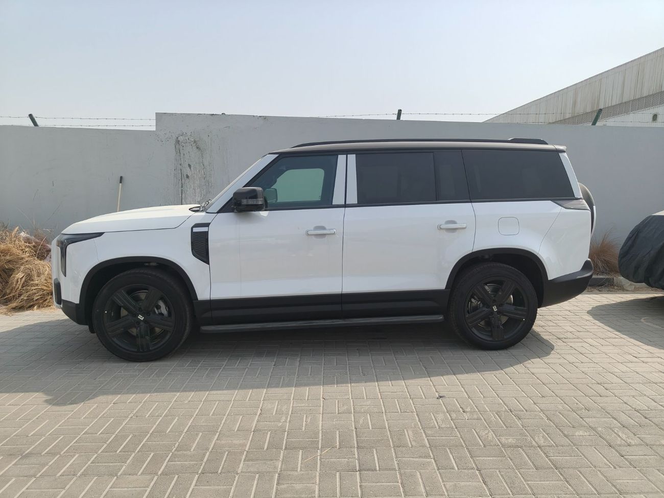 روكس 01 روكس 01 إصدار 2026 ذو 7 مقاعد