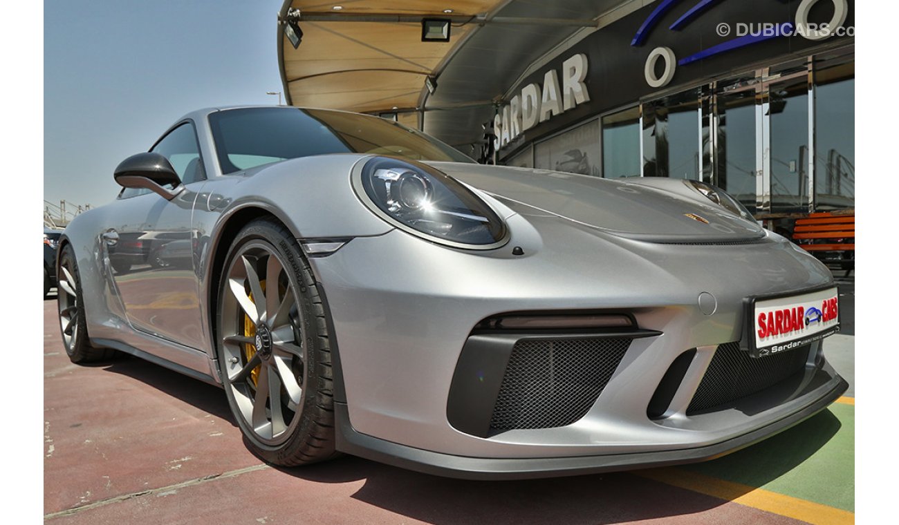 Porsche 911 Touring 2018