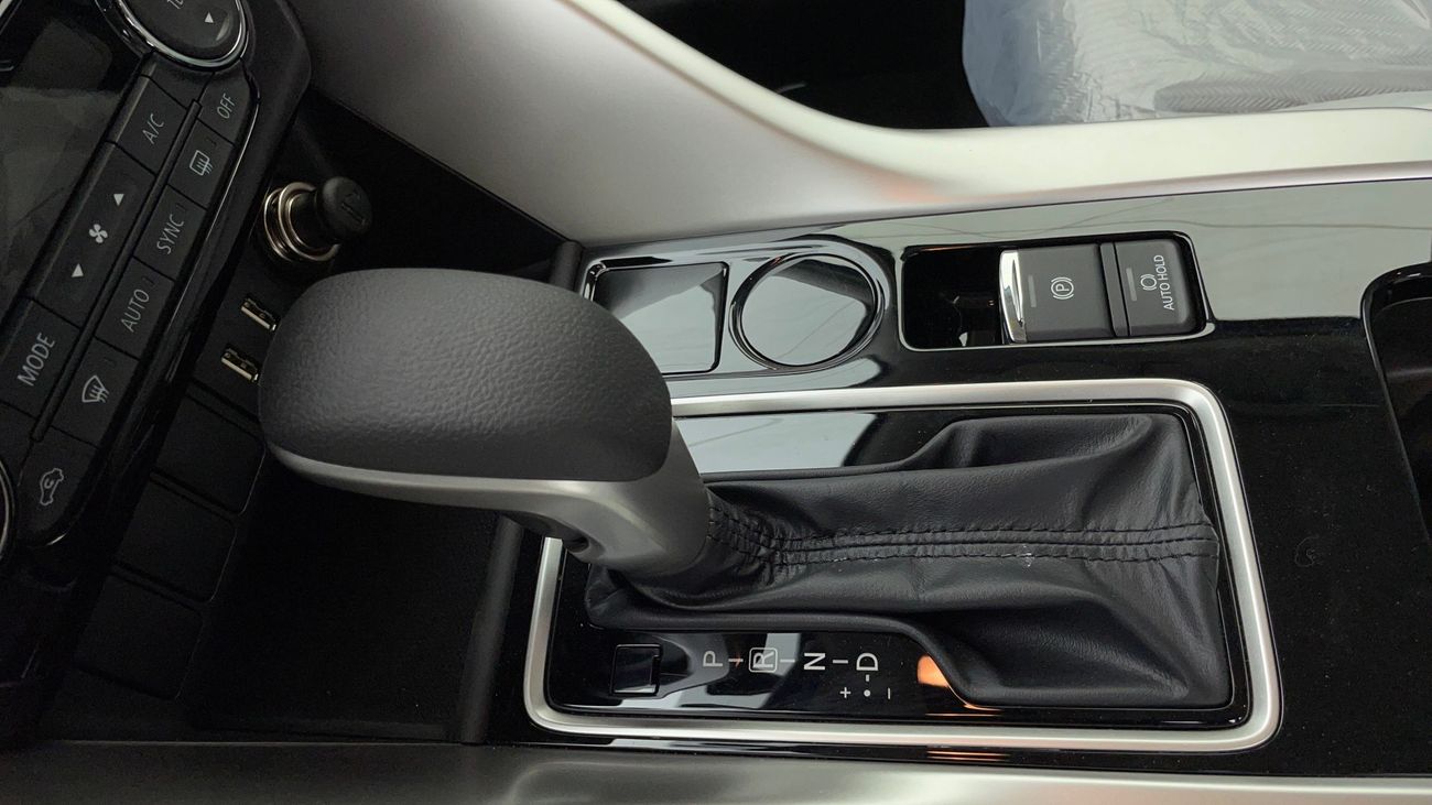 ميتسوبيشي إكلبس كروس GLS MIDLINE 1.5 | بدون دفعة مقدمة | اختبار القيادة في المنزل