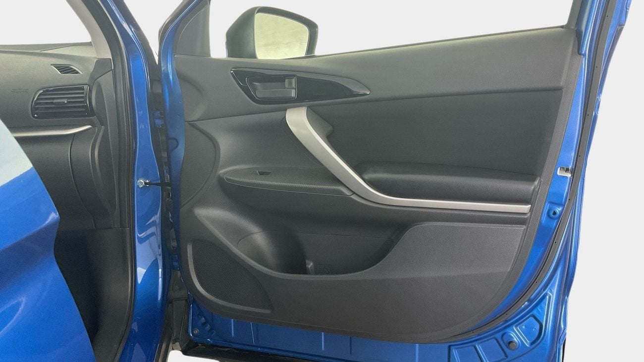 ميتسوبيشي إكلبس كروس GLX Highline | شامل الضمان | 0 ﺪﻔﻋﺓ ﺃﻮﻟﻯ