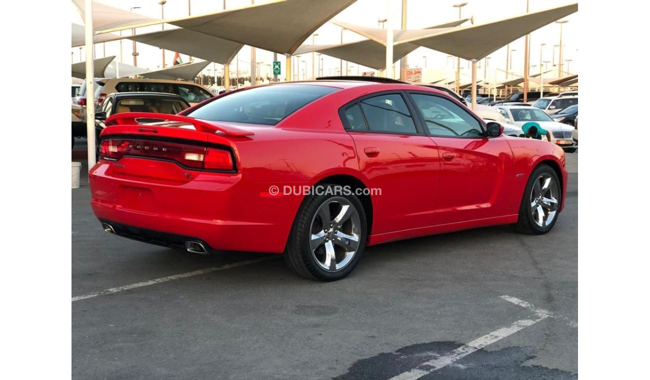 Dodge Charger Dodge Charger model 2014 GCC car prefect condition one owner 2keys original paint full option sun r