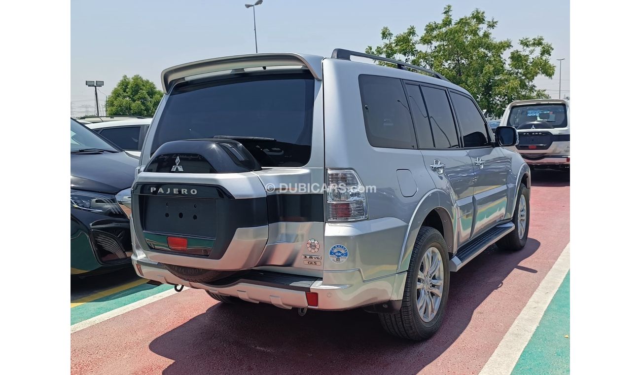 Mitsubishi Pajero // 889 AED Monthly // SUNROOF / ELECTRIC / LEATHER SEAT LOT / FOP  (LOT # 15866)