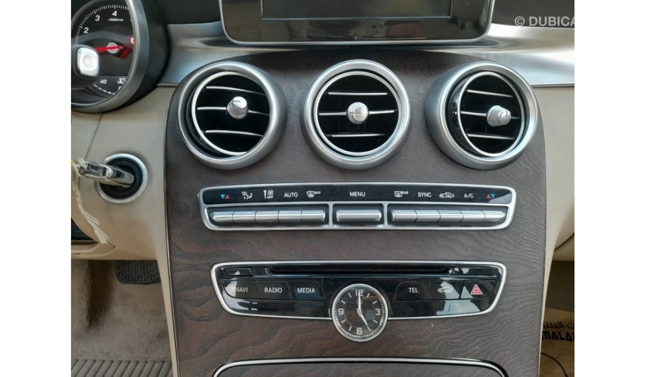 Mercedes-Benz C200 Std ercedes-Benz C 200 - GCC - 2015 model, very clean inside and out, 85000 km run