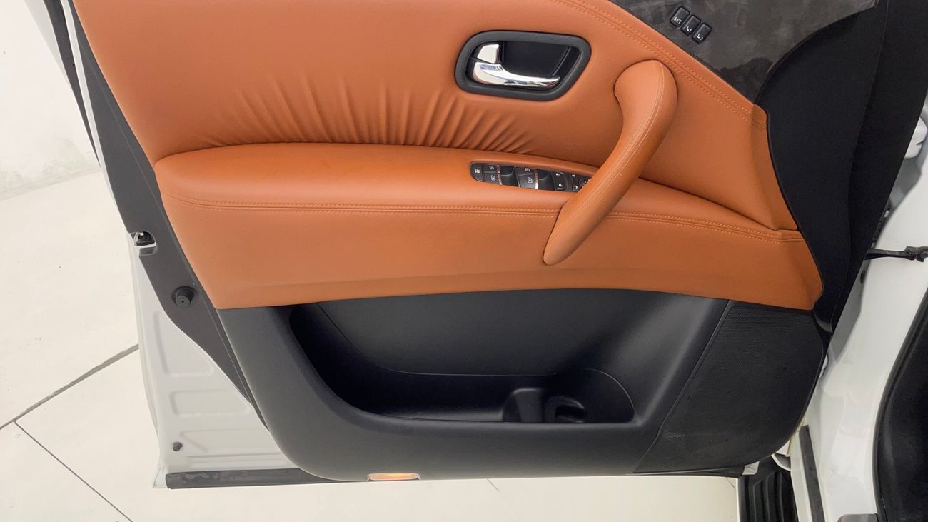 نيسان باترول SE PLATINUM 4 | بدون دفعة مقدمة | اختبار القيادة في المنزل