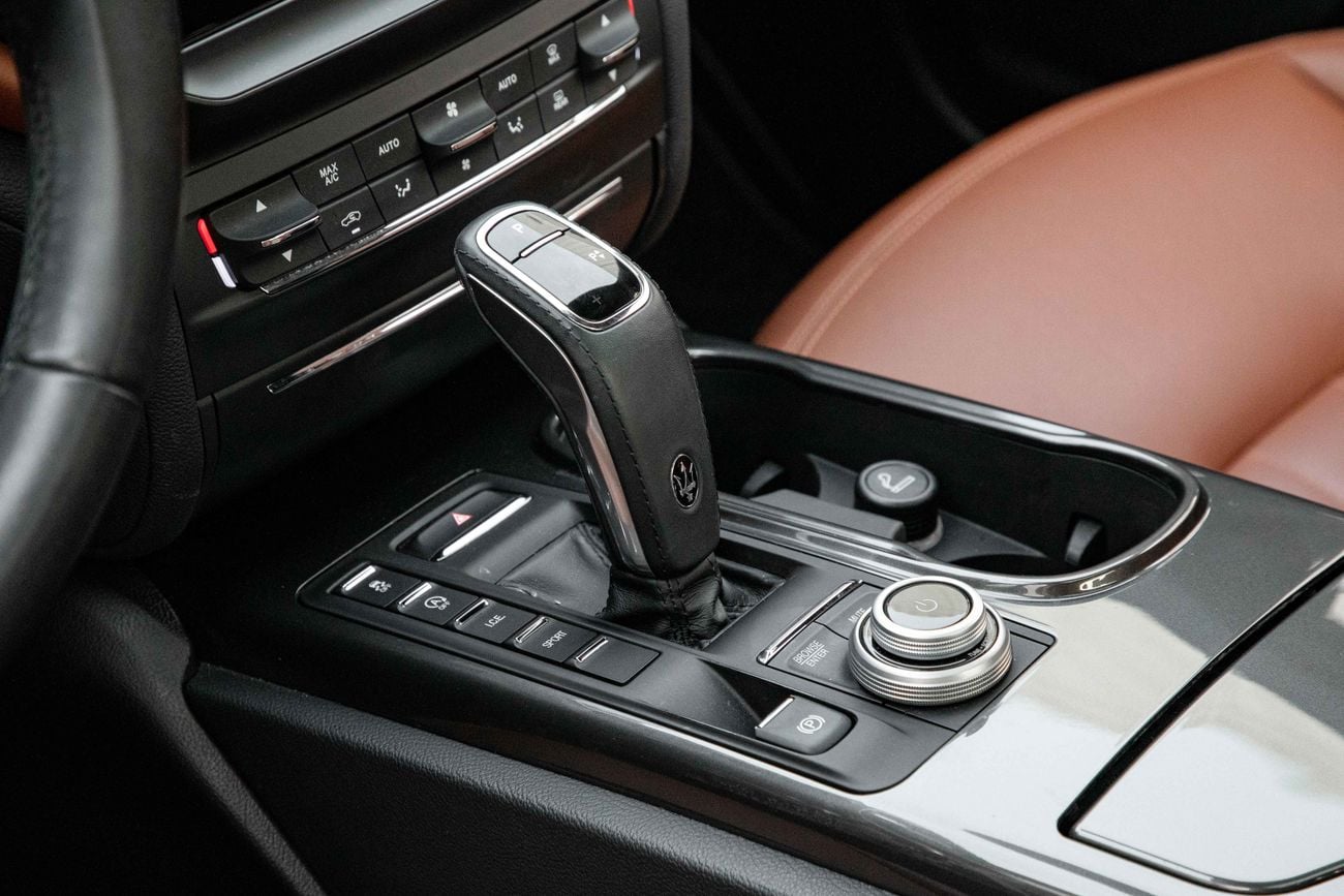 Maserati Ghibli GT Hybrid Ghibli GT Hybrid | 2,938 P.M | 0% Downpayment | WARRANTY!