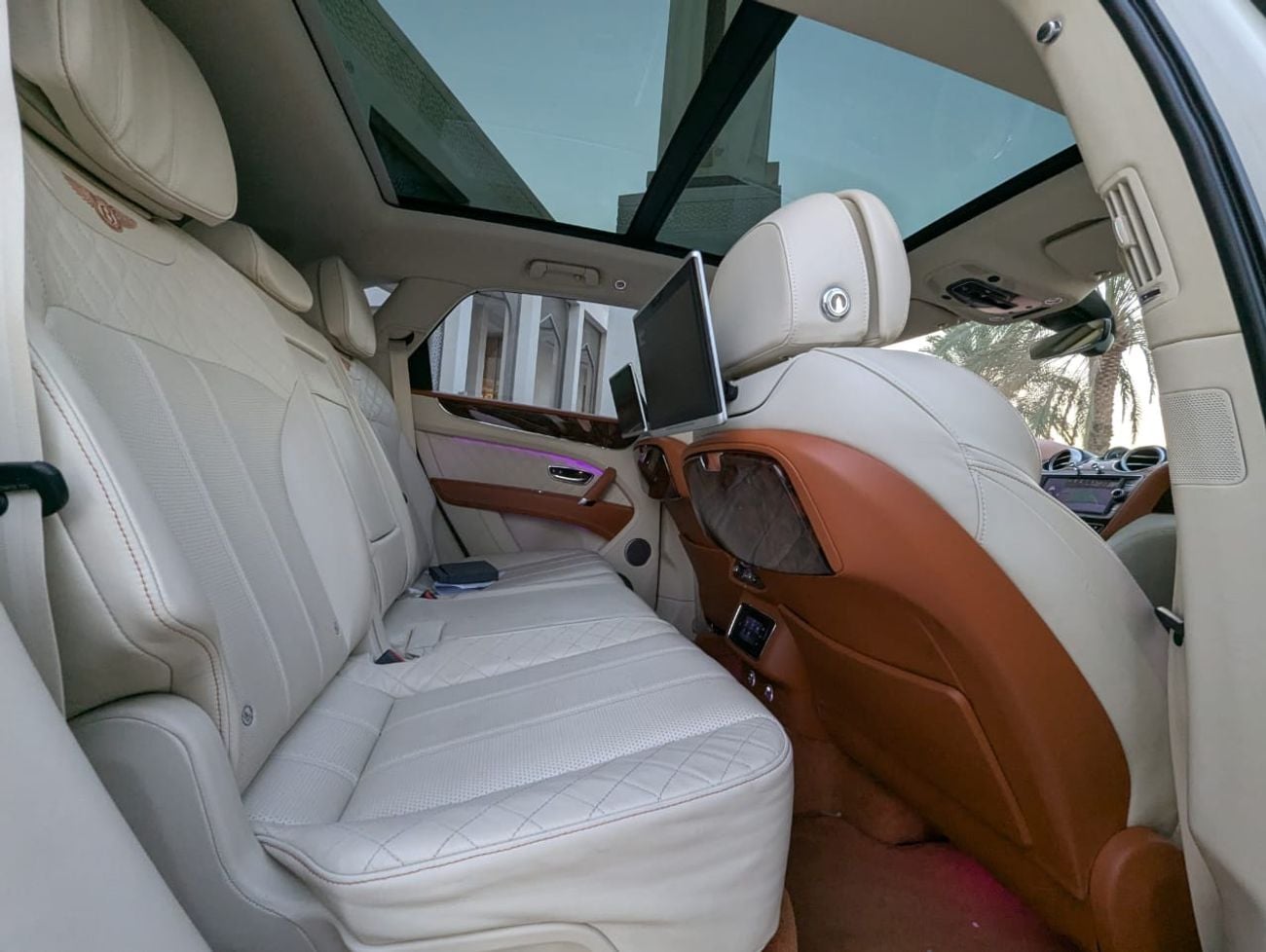 Bentley Bentayga SIGNATURE
