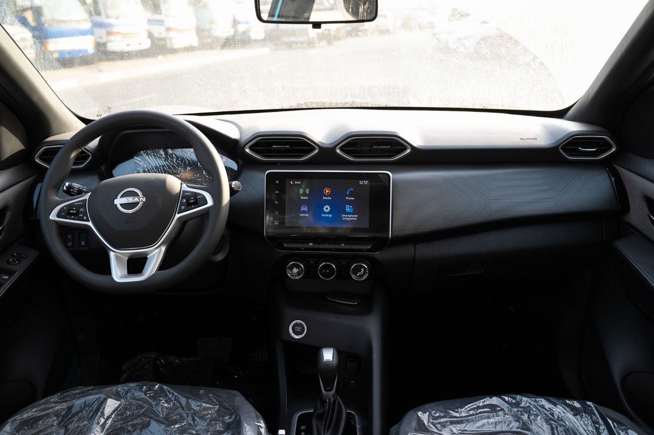 نيسان ماغنيت SL