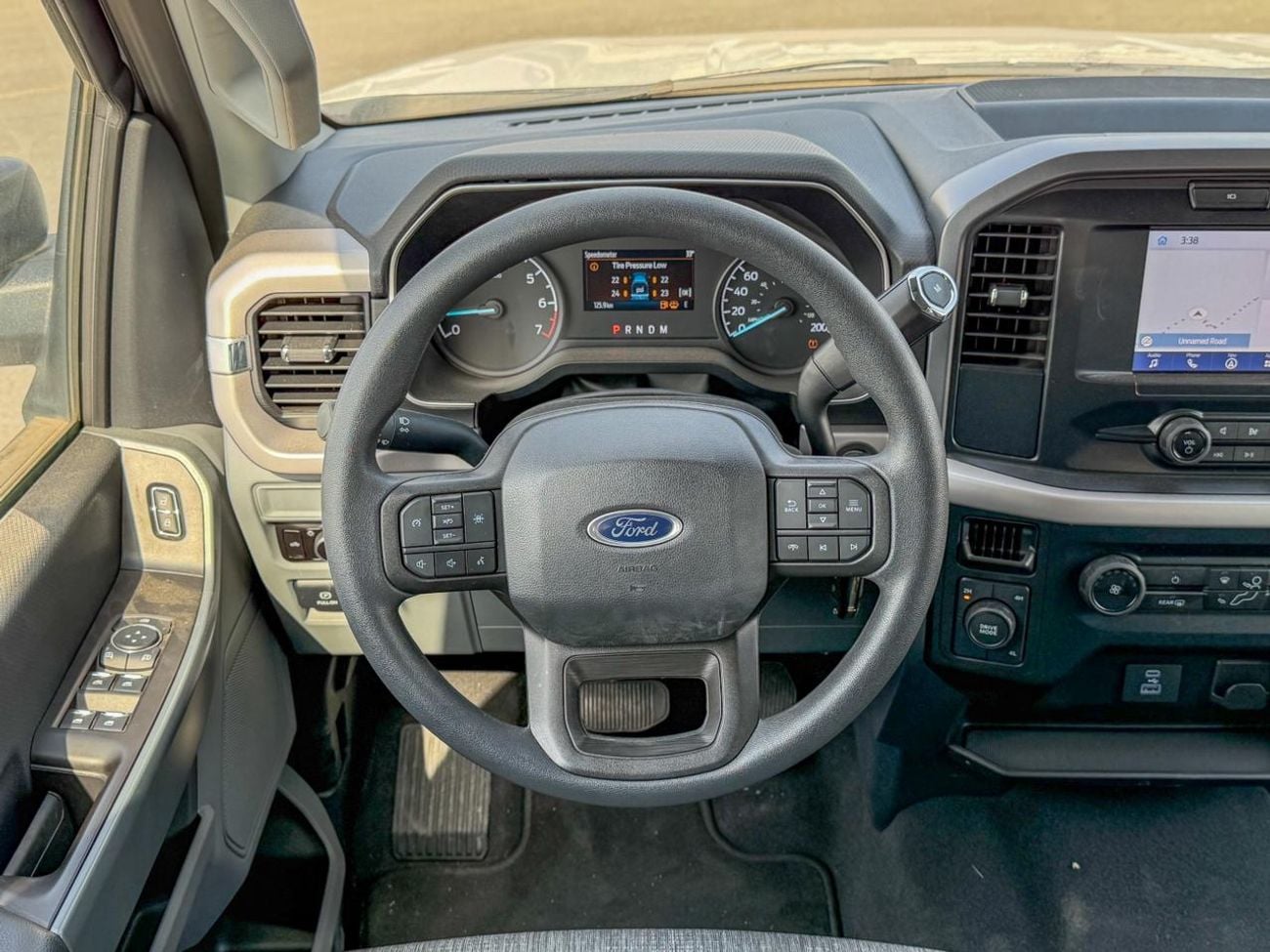 فورد F 150 XLT 3.5L (5 Seater)