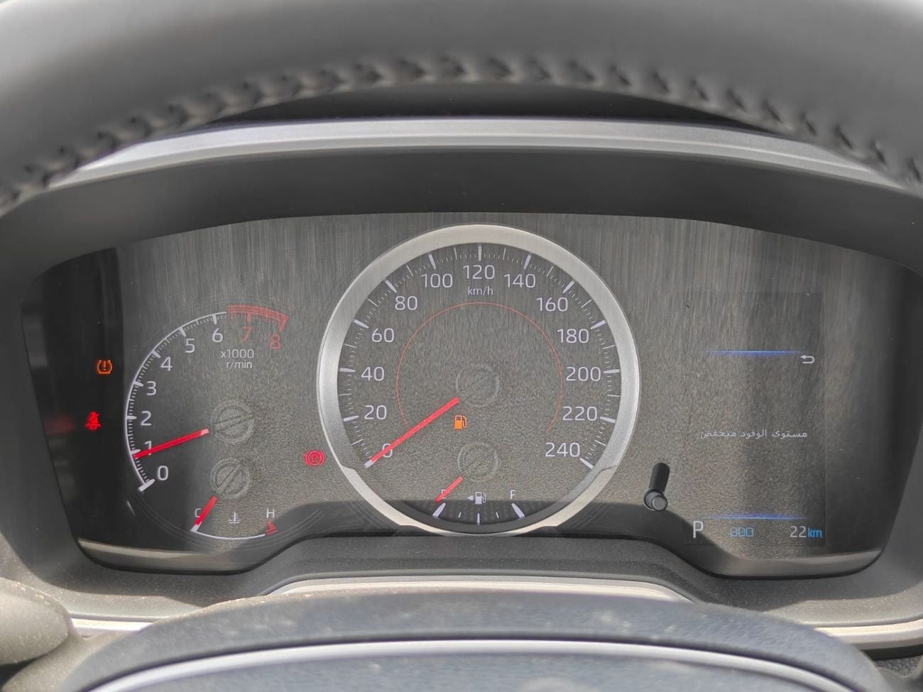 تويوتا كورولا كروس 2025 TOYOTA COROLLA CROSS 2L PETROL V