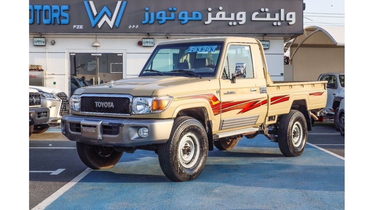 Toyota Land Cruiser Pick Up 2015 MODEL TOYOTA LAND CRUISER 79 SINGLE CAB PICKUP LX V6 4.0L PATROL 4WD
