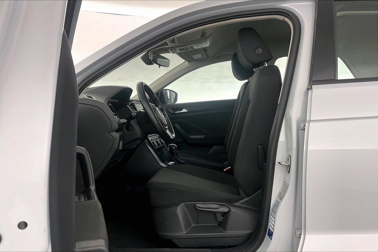 Volkswagen T ROC Life | Carnival Sale • UP TO AED 20,000 OFF | Guaranteed Warranty | 0 Down Payment