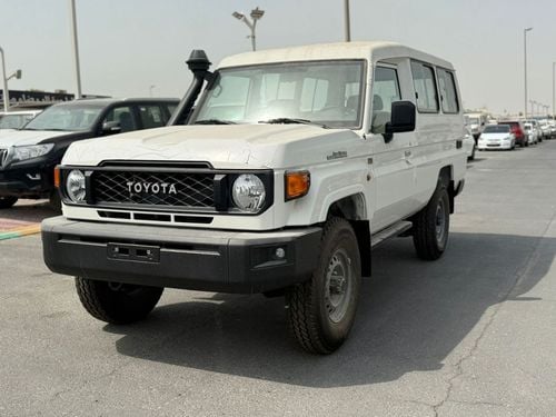 Toyota Land Cruiser 70 LC78 Hardtop 3 Doors Long , M/T , 4.0L Petrol V6 Two Tank 2025 Model