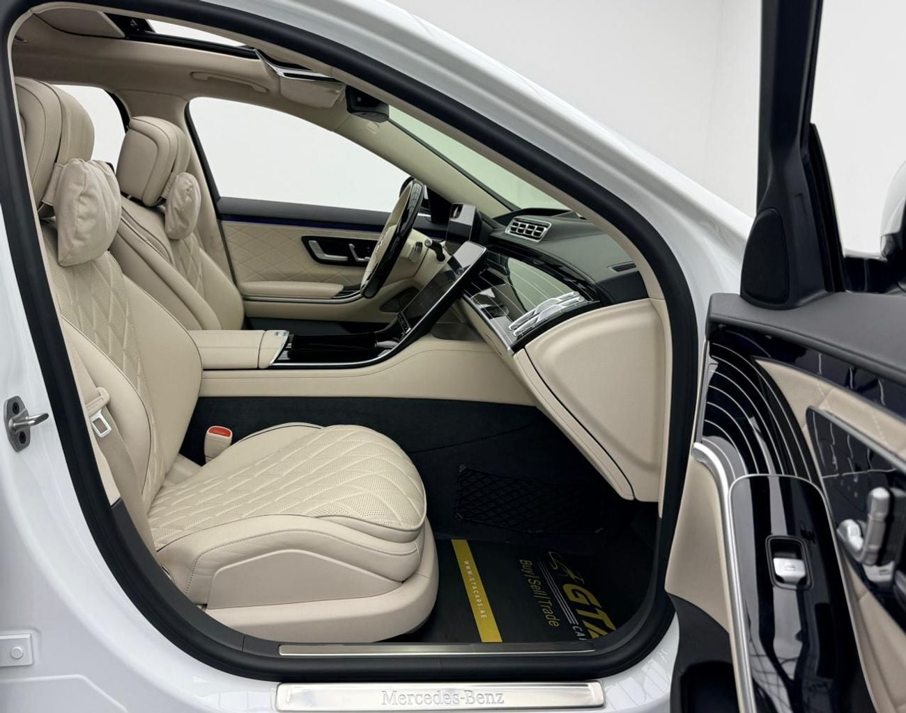 Mercedes Benz S500 2024 Mercedes-Benz S500 4MATIC, 5 Year Mercedes Warranty + Service Contract, GCC