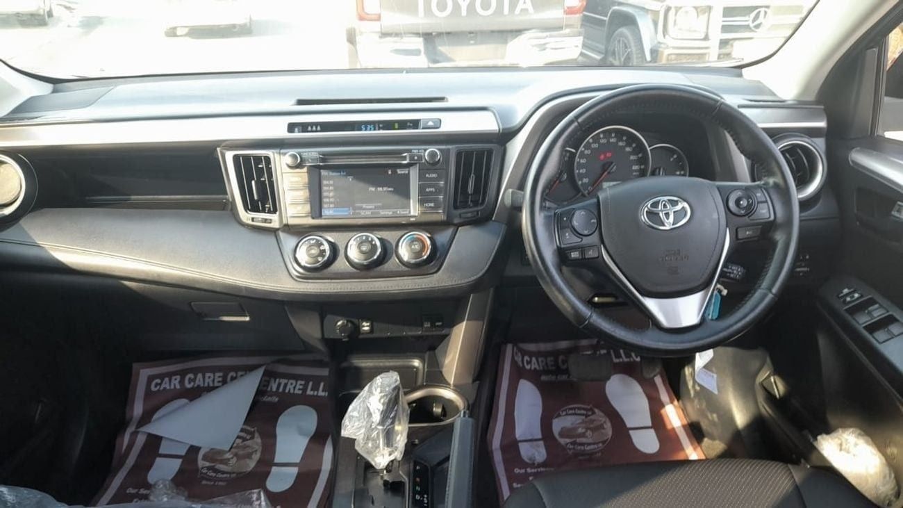 تويوتا راف ٤ RHD PETROL