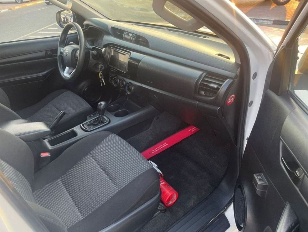 Toyota Hilux 2020 Toyota Hilux 2.7L V4 - AWD 4x4 - Patrol Automatic - Windows Auto -