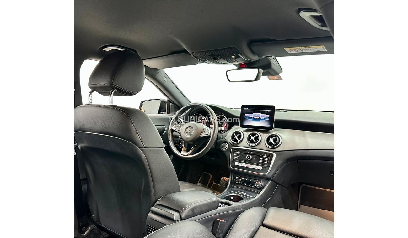 Mercedes-Benz CLA 200 2019 Mercedes Benz CLA200, Warranty, Full Mercedes Service History, Full Options, GCC