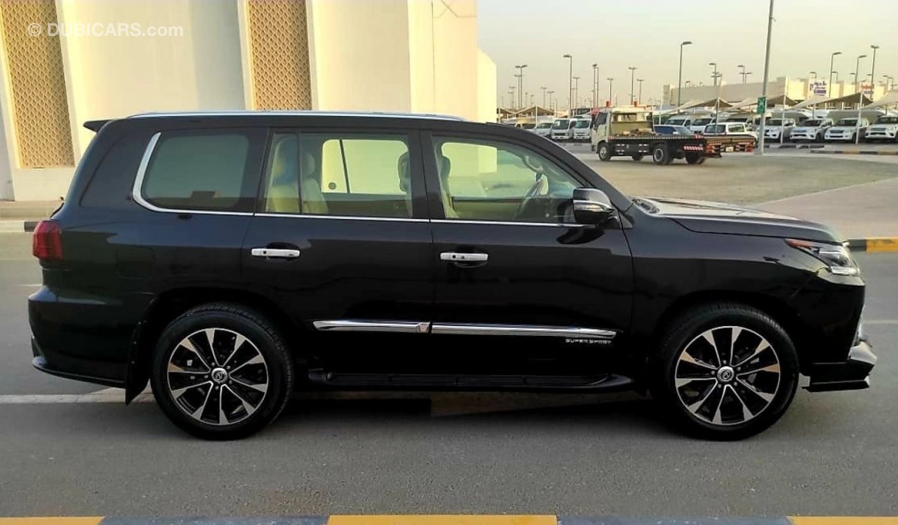 Lexus LX570 V8 full options upgrade 2021