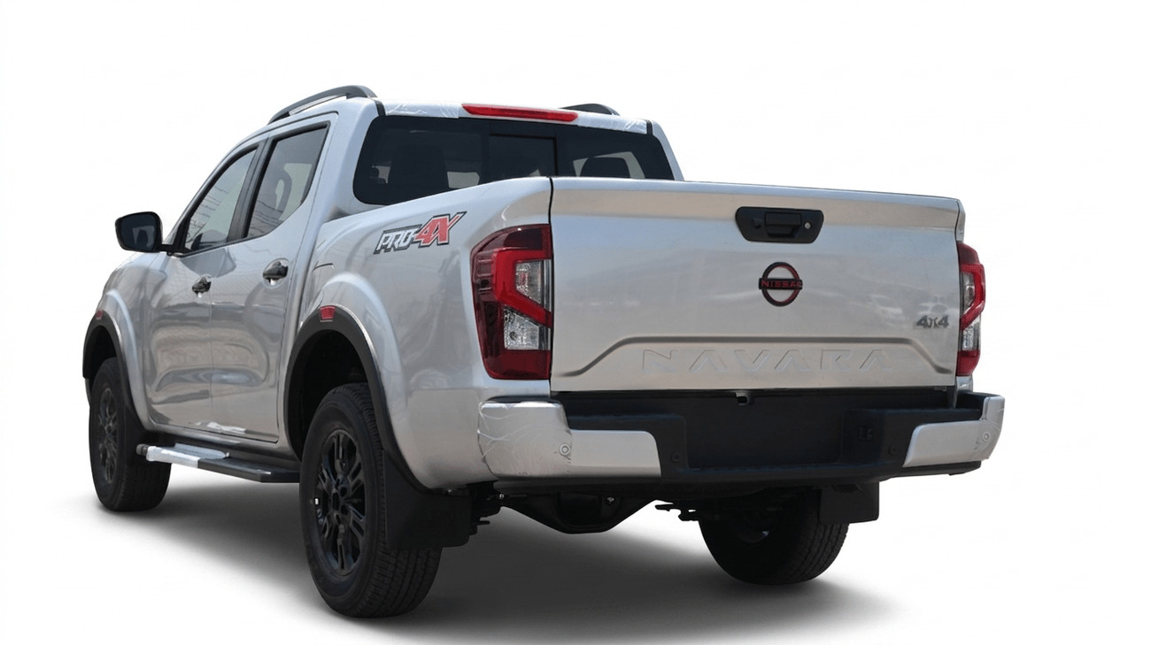Nissan Navara NISSAN NAVARA 2.5 DIESEL PRO4X 4X4 AT