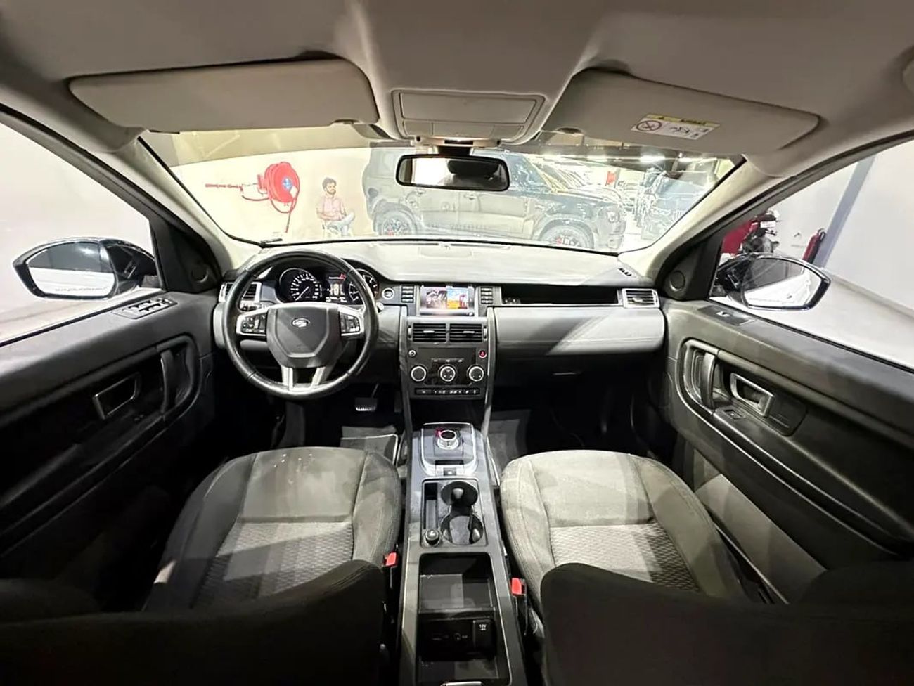 لاند روفر دسكفري