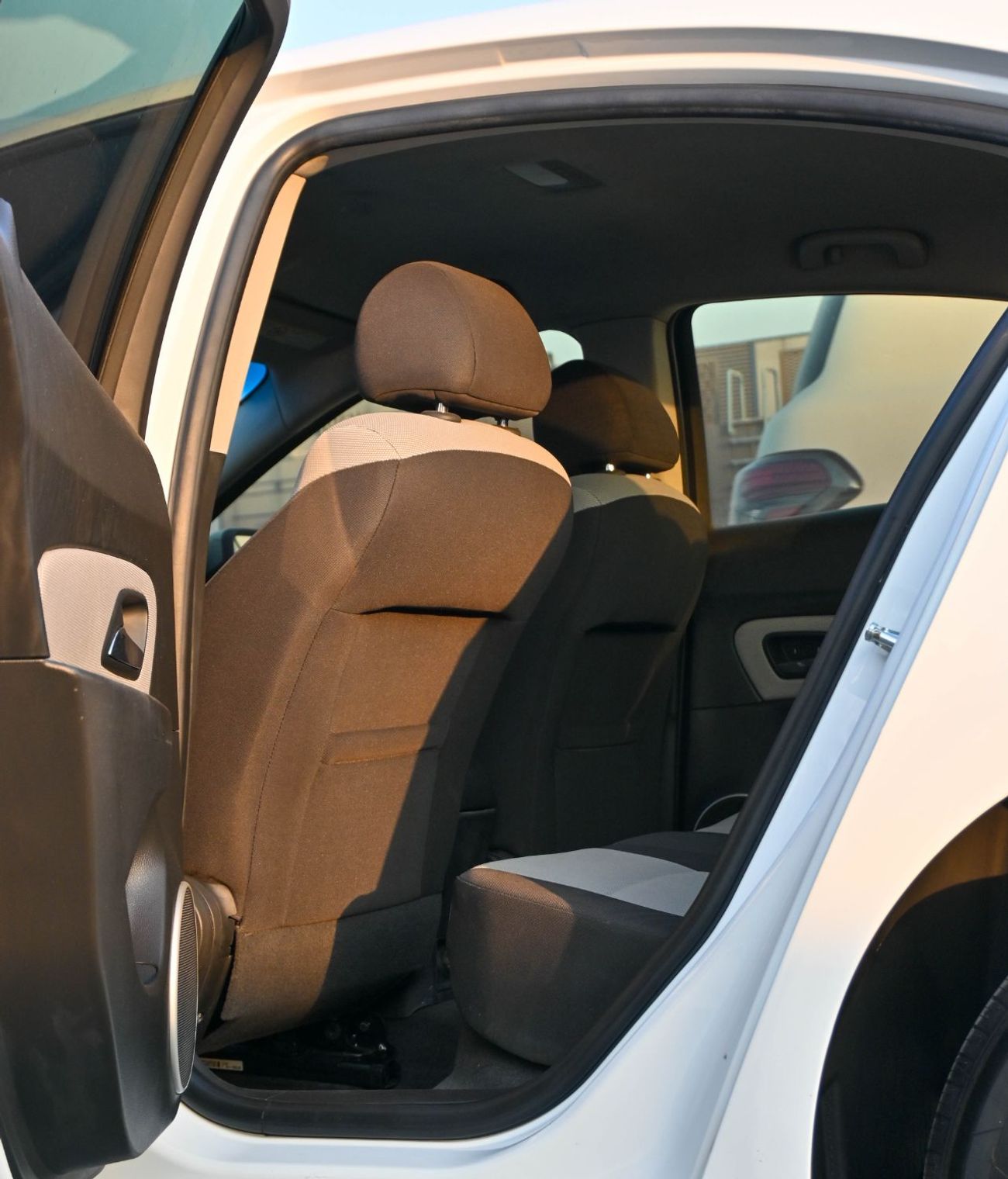 Chevrolet Cruze CHEVROLET CRUZ 2015 GCC IN EXCELLENT CONDITION