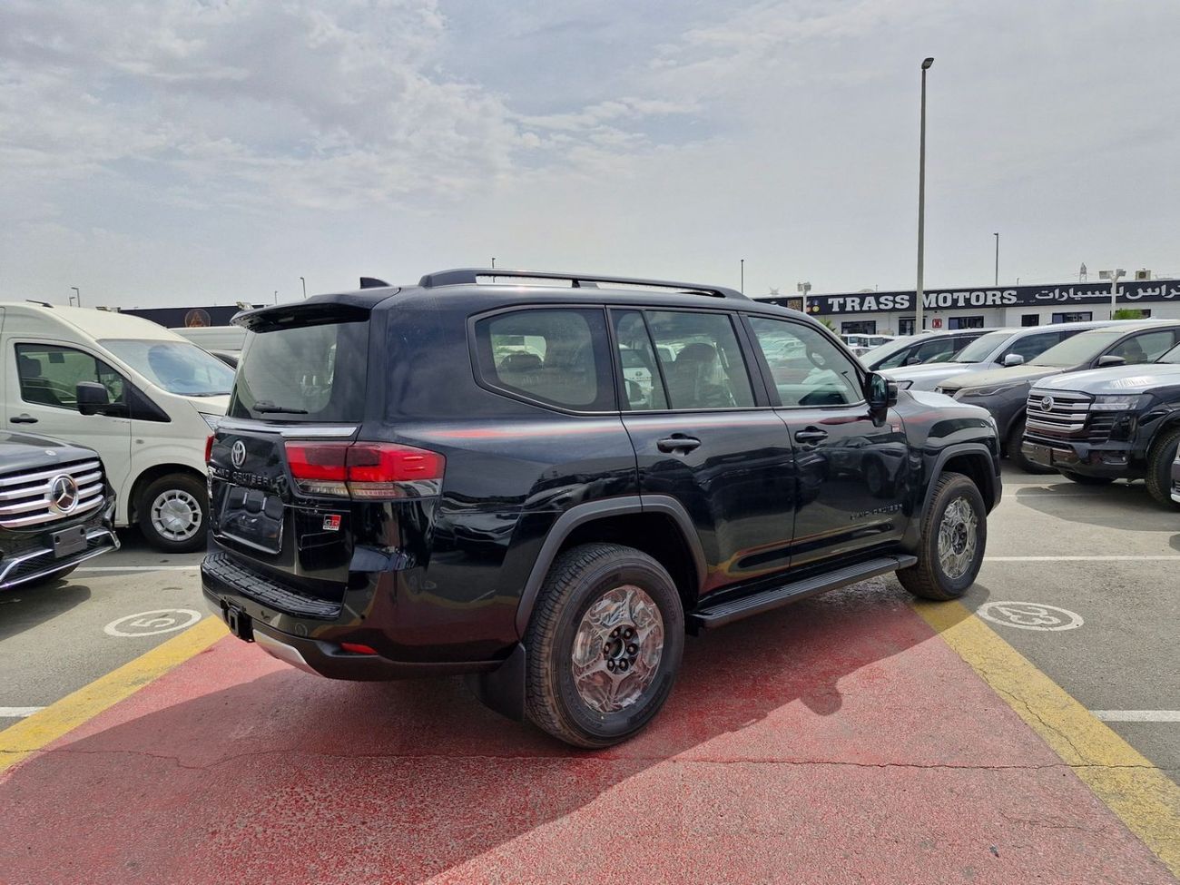 تويوتا لاند كروزر 2026 TOYOTA LAND CRUISER GR-S 3.3L GCC BRAND NEW 0KM