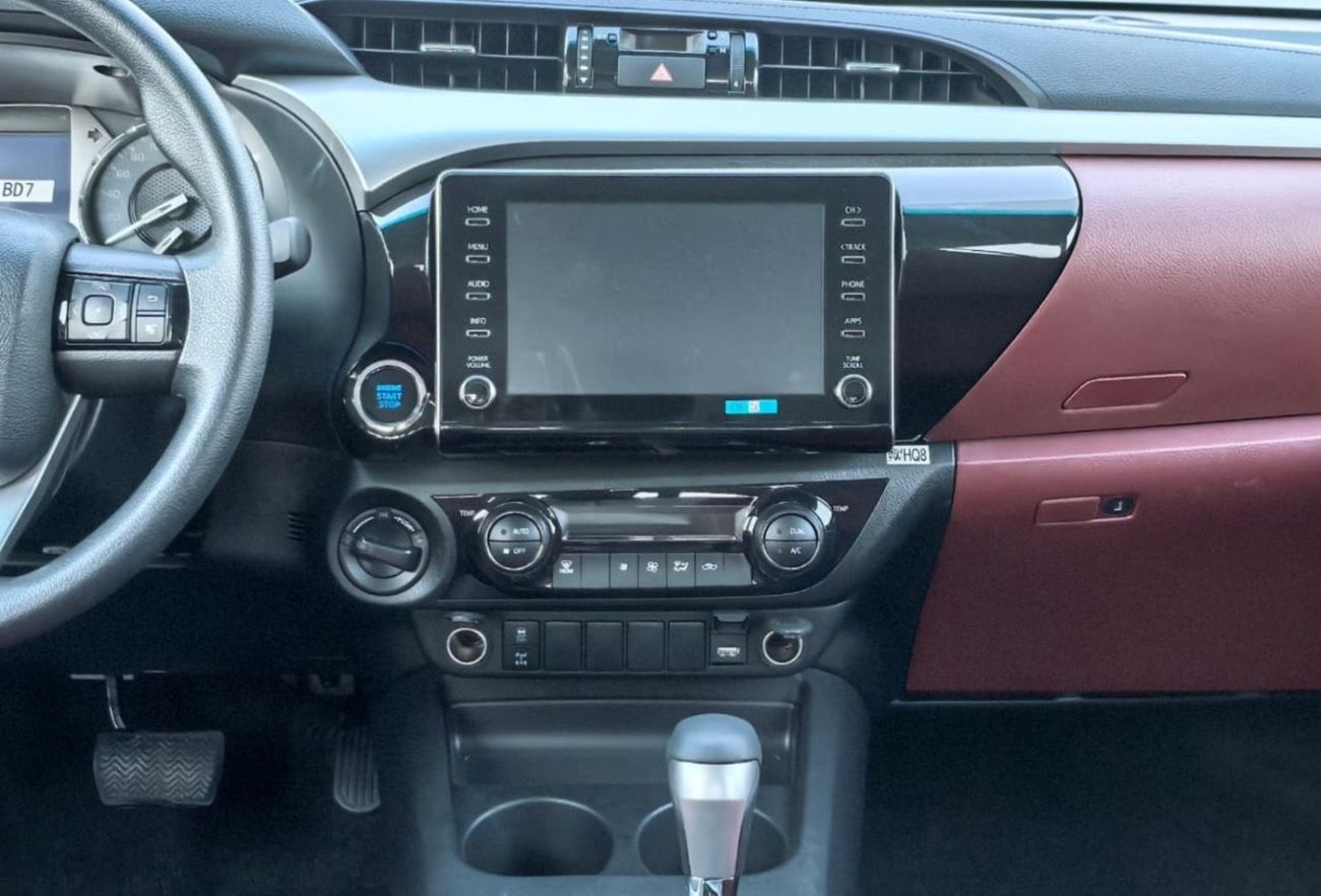 تويوتا هيلوكس TOYOTA HILUX 2.4L DIESEL AUTOMATIC TRANSMISSION 2025