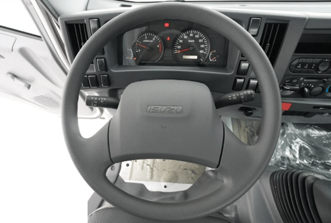 Isuzu NPR ECTP2M026 – 2025 Isuzu NPR71 Single Cab Chassis Truck – 4.6L Diesel Manual – 6.5 Ton – White