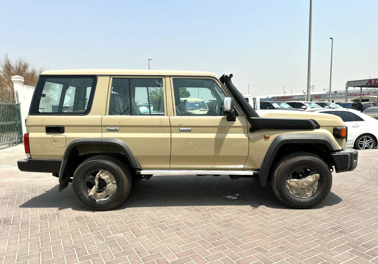 Toyota Land Cruiser 70 HT VXR Export Only Toyota LC76 4.0L Petrol Manual 2025 Model