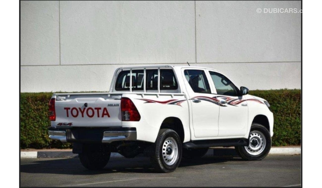 Toyota Hilux DLX 2.4L DSL M/T