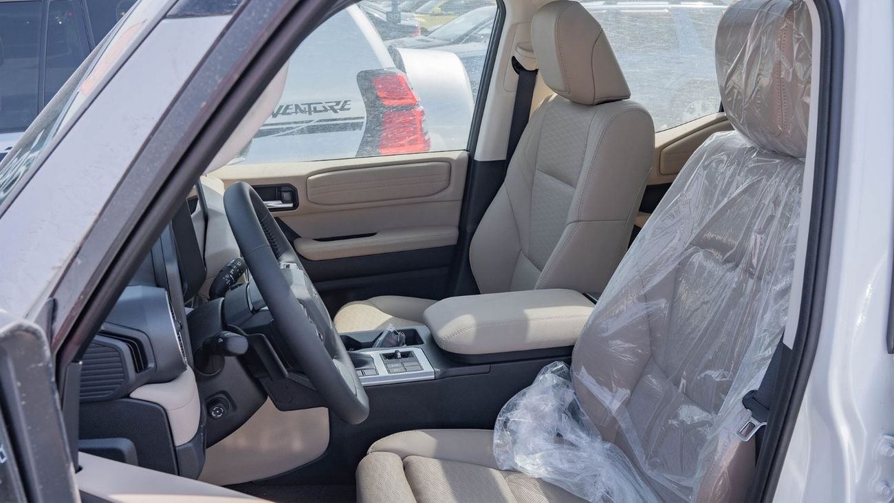 تويوتا برادو 2026 Toyota Prado VXL 2.4L AT Petrol (White-Beige)