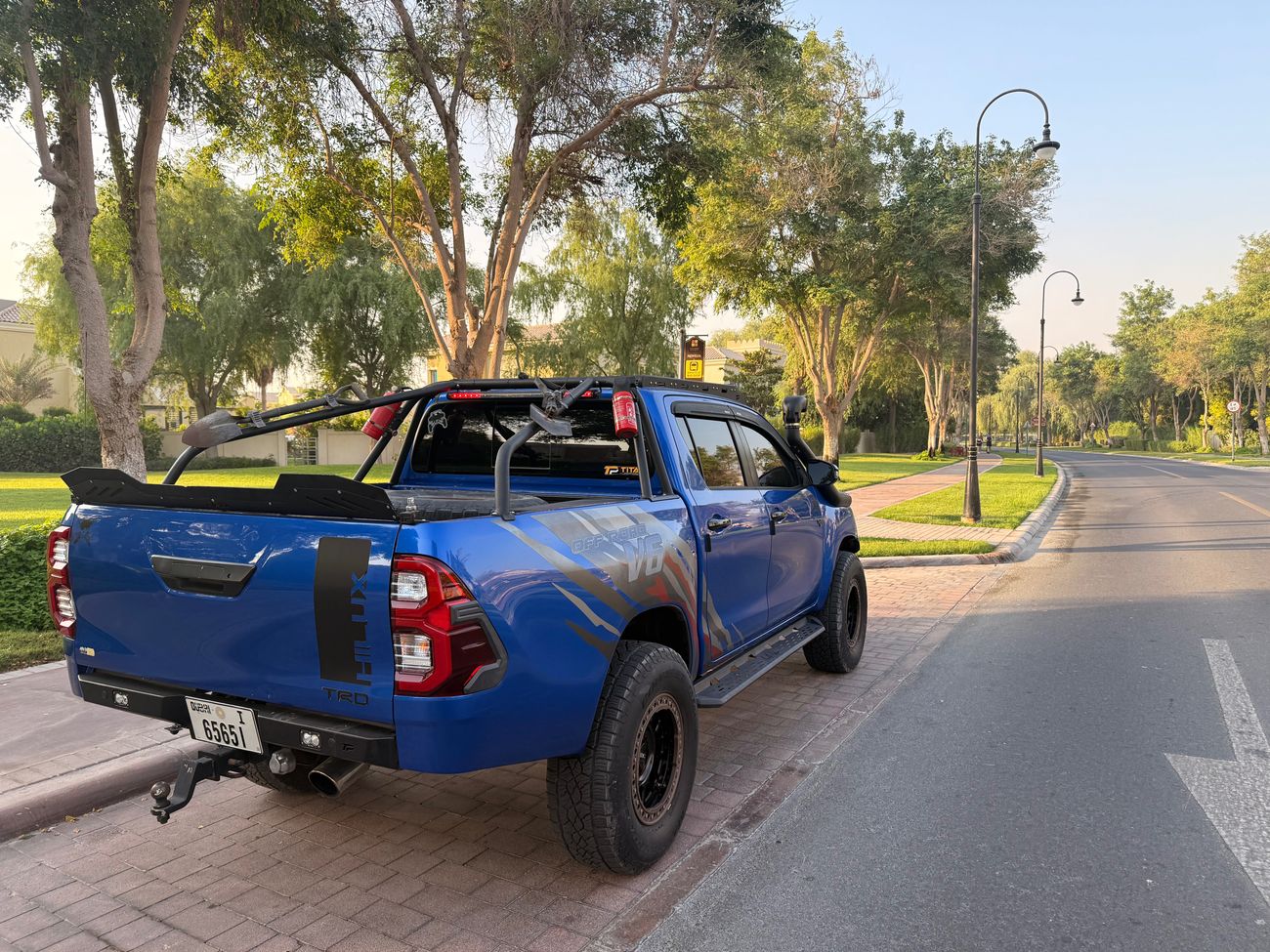 تويوتا هيلوكس DC TRD 4.0L 4WD