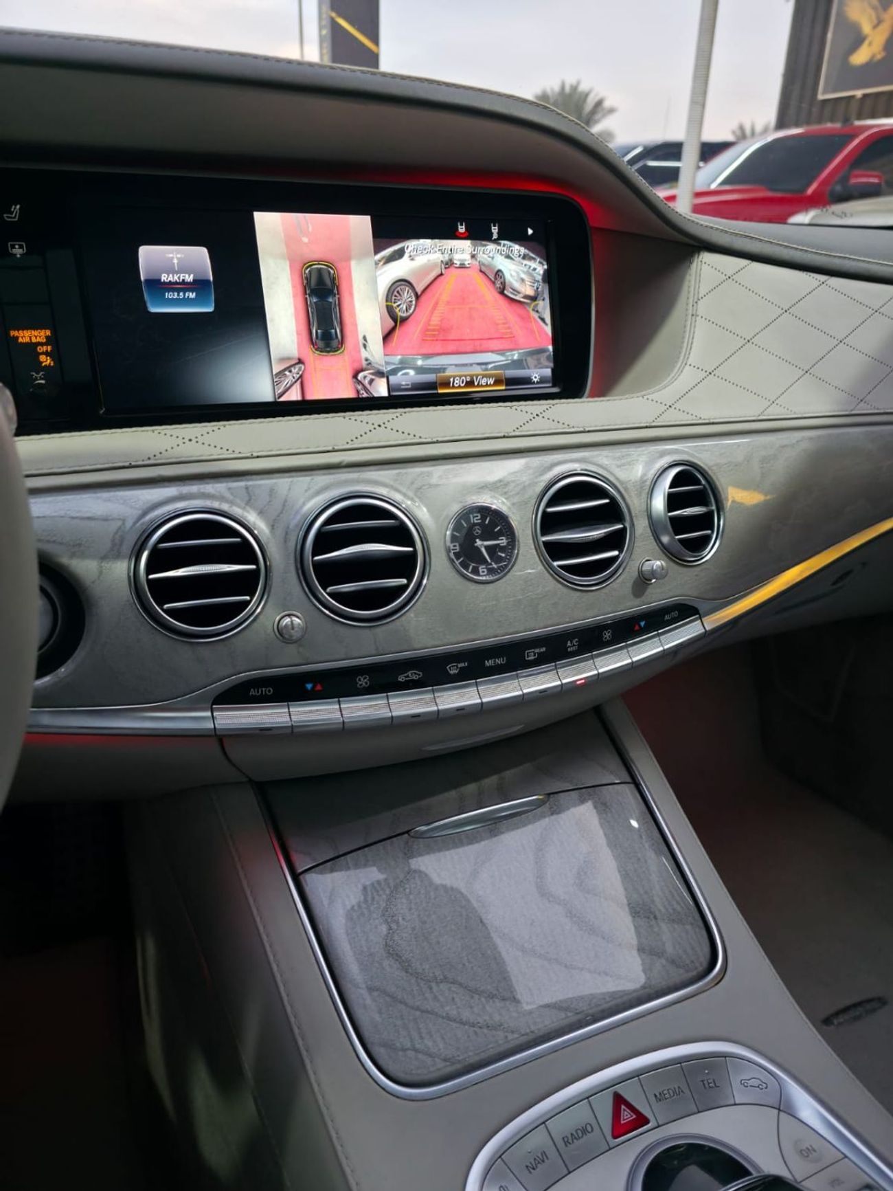 مرسيدس بنز S 550