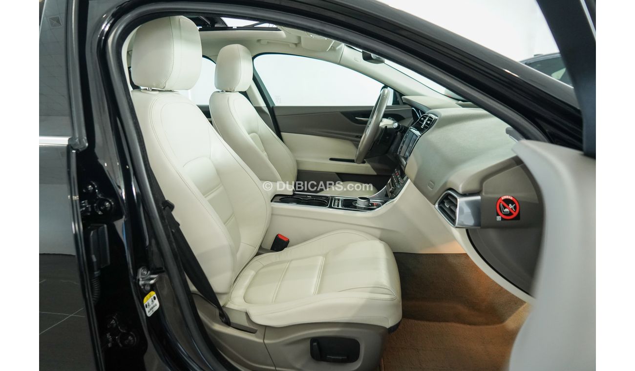 جاكوار XE 2016 Jaguar XE 2.0T / Jaguar Warranty / Full-Service History