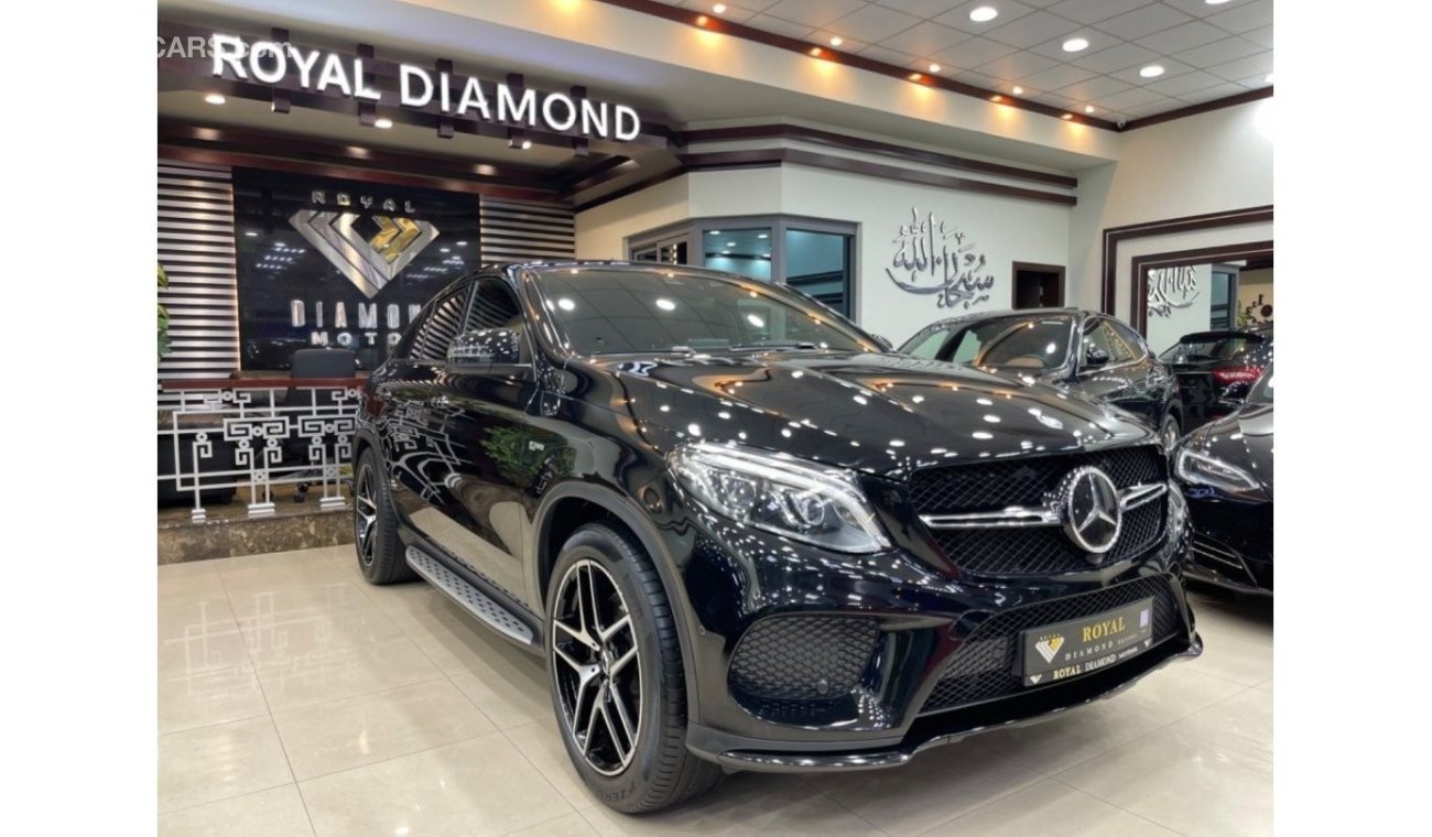 مرسيدس بنز GLE 43 AMG كوبيه كوبيه كوبيه Mercedes-Benz GLE43 AMG GCC 2017 under warranty