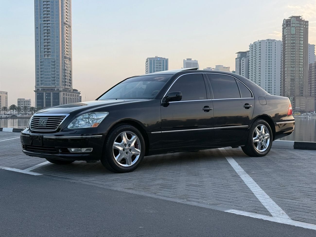 لكزس LS 430 Lexus - LS 430 Full Ultra 2004 - Fresh Import with VCC -  ( Ultra Luxury ) - Full Options - Excellen