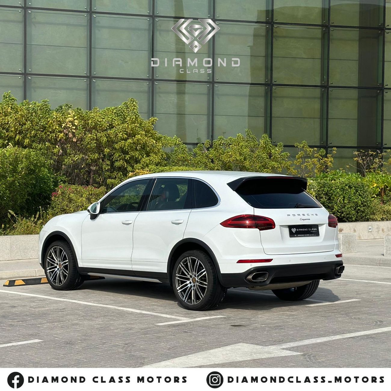 Porsche Cayenne Porsche Cayenne V6 Design Edition Red interior  Full Option GCC AED Under Warranty