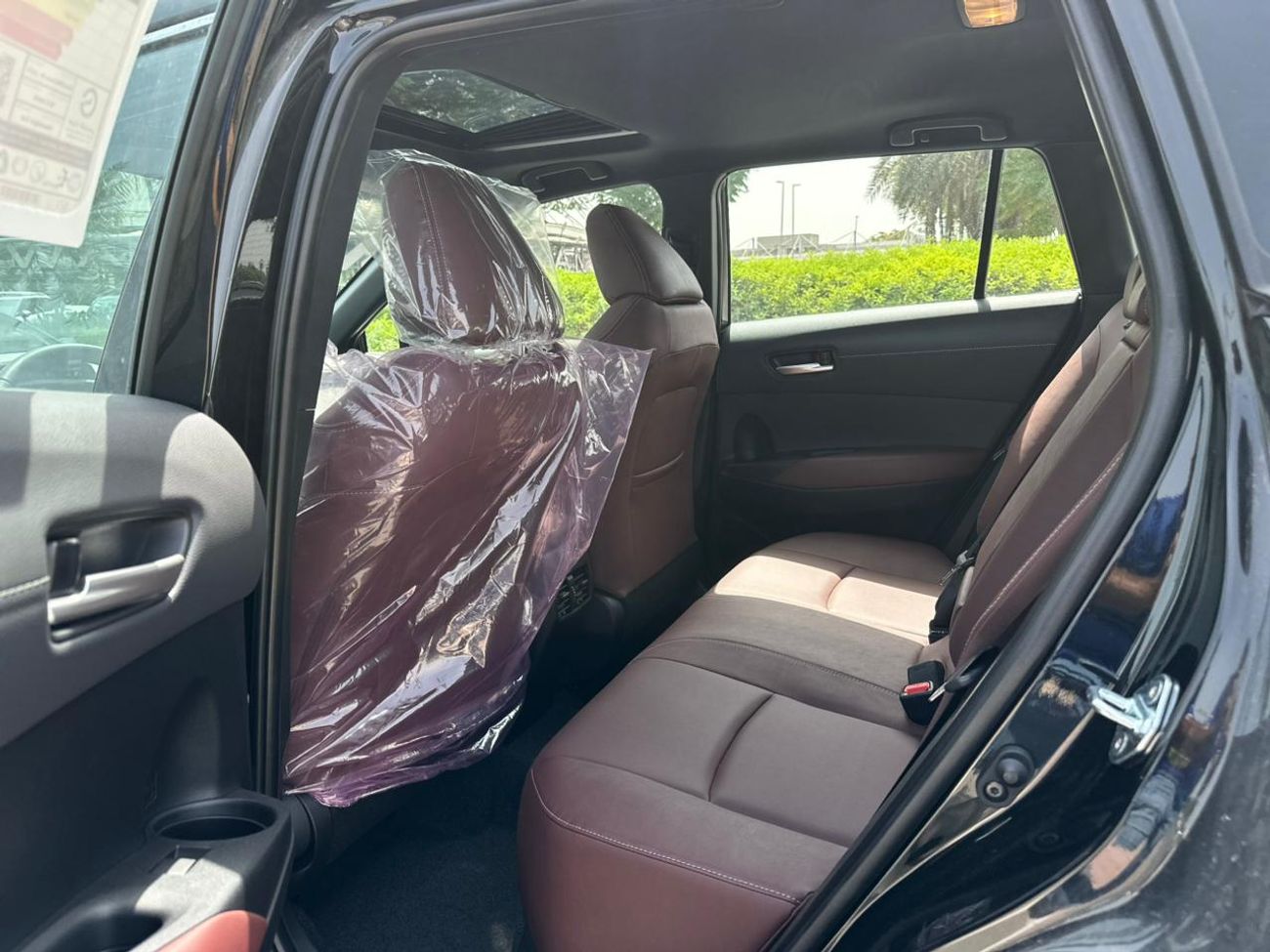 Toyota Corolla Cross TOYOTA COROLLA CROSSOVER 1.8L PET-A/T -FULL - SUNROOF /LTR- 25YM