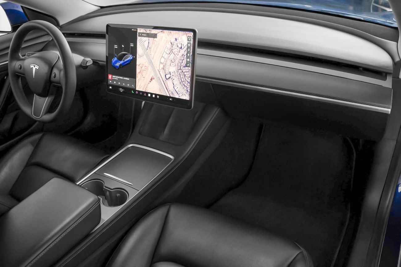 تسلا موديل 3 Performance