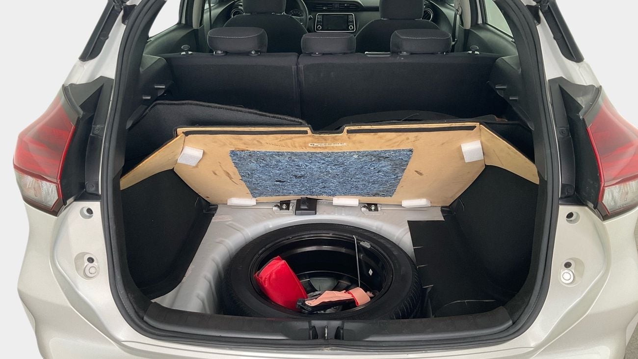 Nissan Kicks SV | upto AED 20,000 Ramadan Discount | Guaranteed Warranty | 0 Down Payment