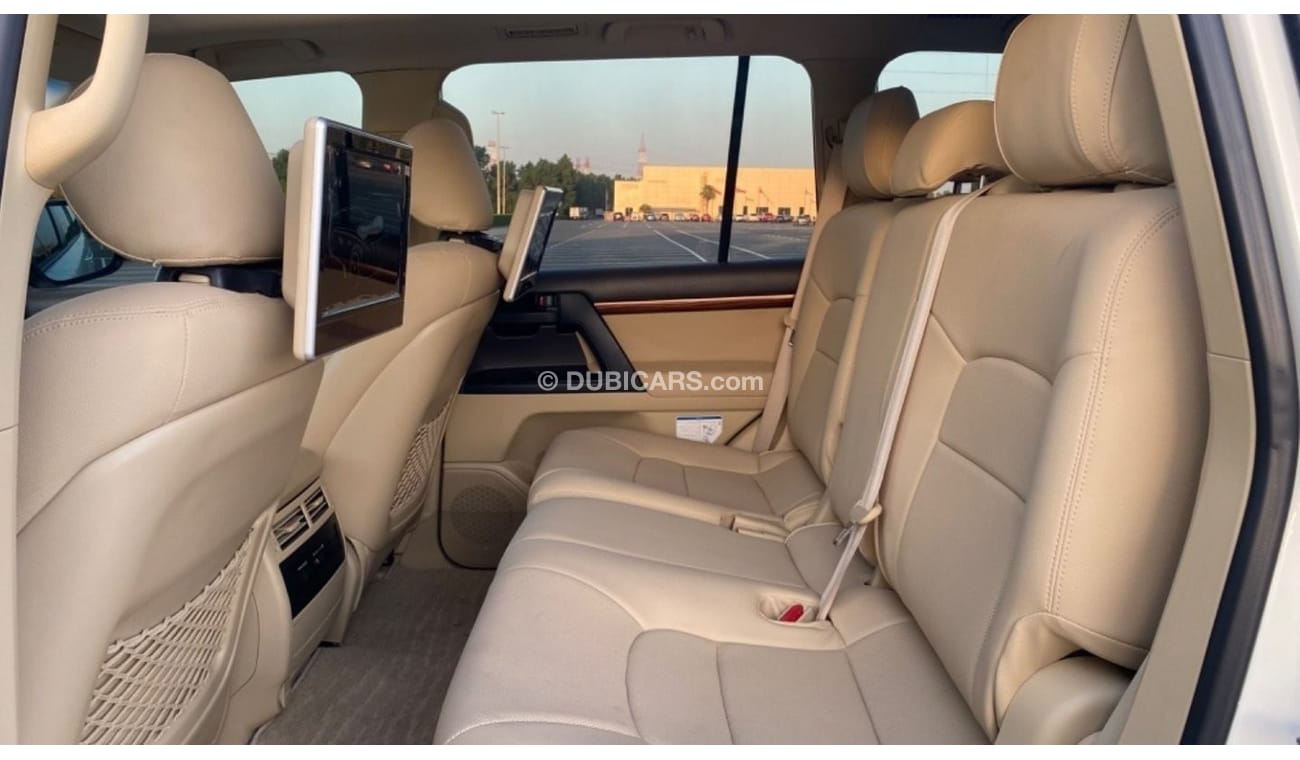 Toyota Land Cruiser VXR ‏خليجية للتصدير فقط for export only full opinion