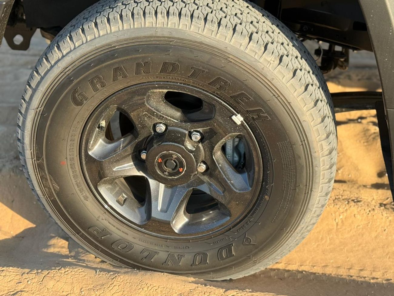 تويوتا لاند كروزر بيك آب