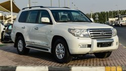 Toyota Land Cruiser GXR V8