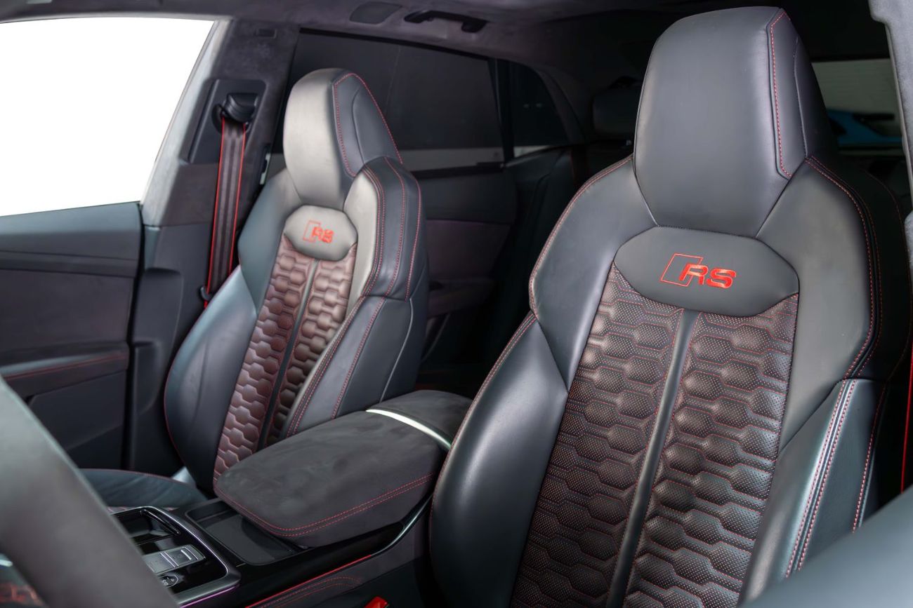 Audi RS Q8 TFSI quattro 4.0L Performance-Super SUV-Exclusive Order-Carbon Ceramic Brakes-23 Inch Satin Grey Rim