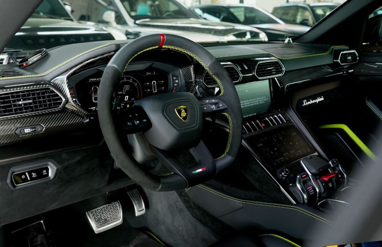 Lamborghini Urus PERFORMANTE