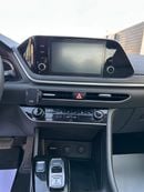 Hyundai Sonata SE 2.5L