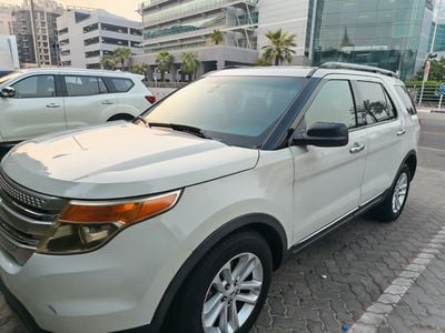 Ford Explorer BASE