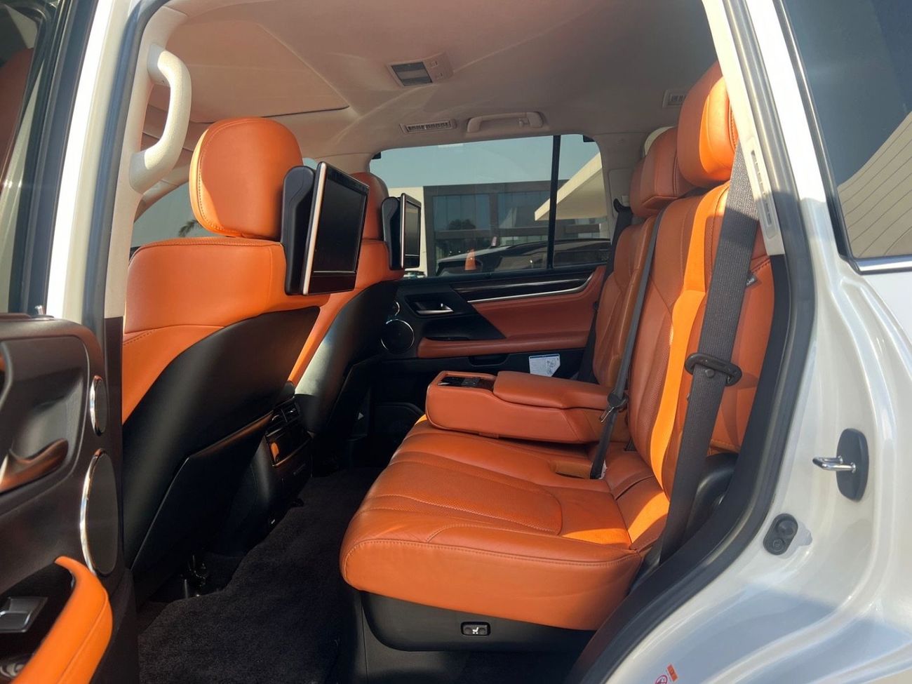Lexus LX570 PLATINUM