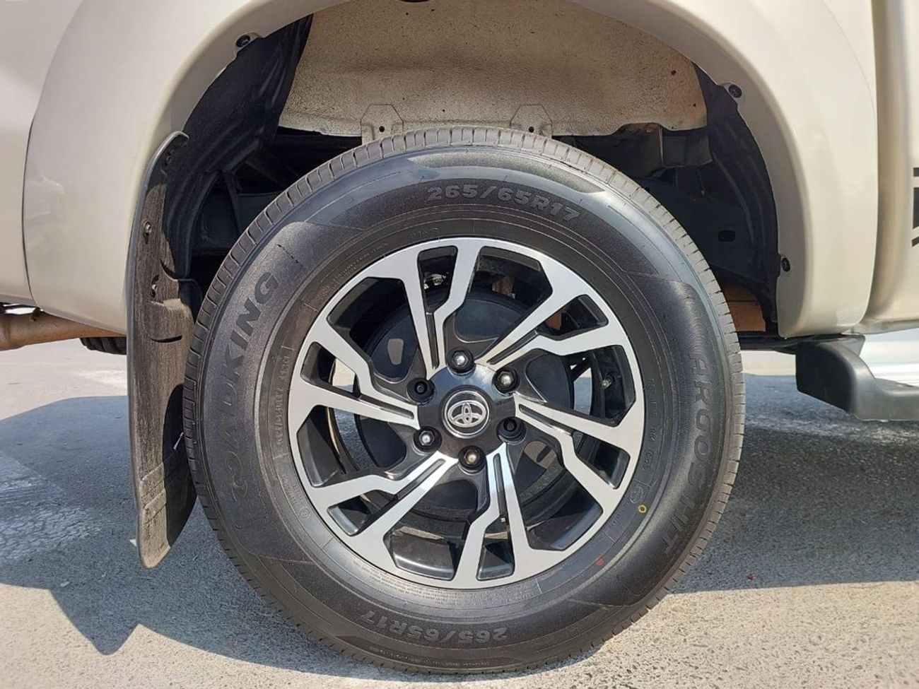 Toyota Hilux TOYOTA HILUX PICK UP RHD 2013 MODEL 3.0 L DIESEL AUTOMATIC(PM80637)